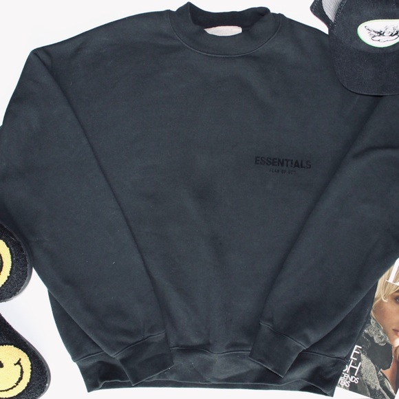 FEAR OF GOD ESSENTIALS ‘Stretch Limo’ Sweat Suit - Picture 2 of 8